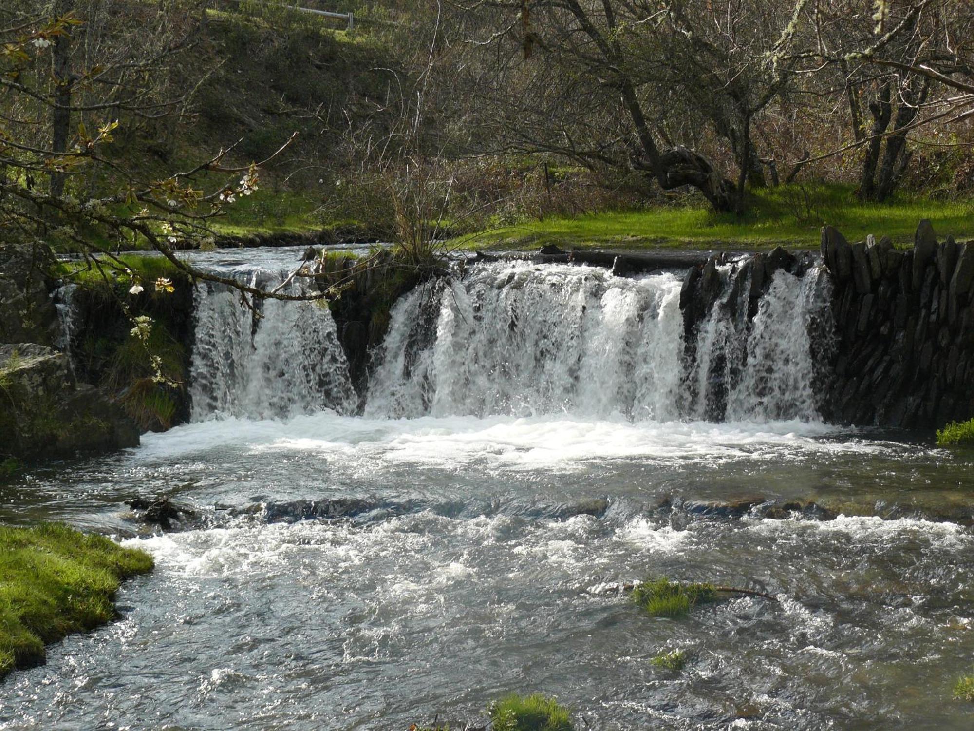 Casa Rural, Spa Y Restaurante El Huerto Del Abuelo Almiruete Luaran gambar