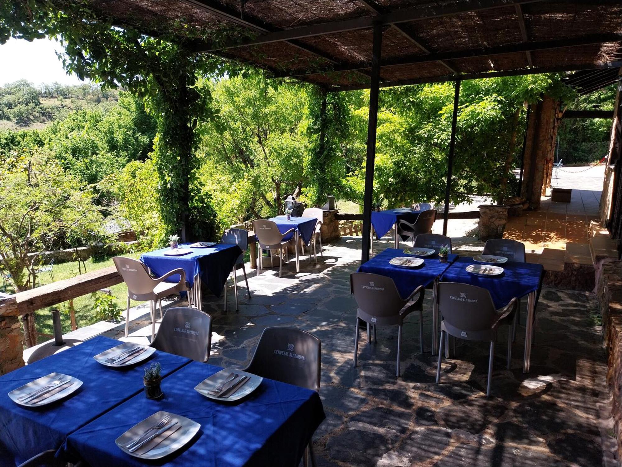 Casa Rural, Spa Y Restaurante El Huerto Del Abuelo Almiruete Luaran gambar