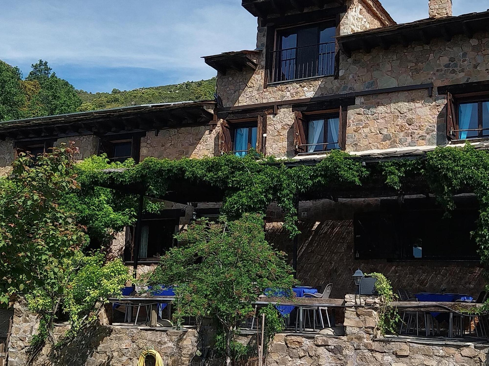 Casa Rural, Spa Y Restaurante El Huerto Del Abuelo Almiruete Luaran gambar